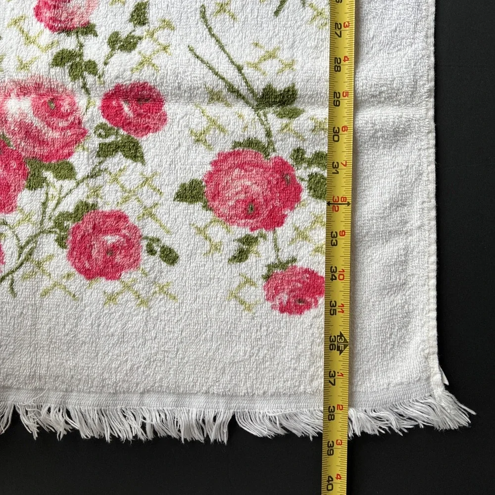 VTG MCM Cannon Pink Green Rose Floral Flower Pattern Graphic Fringe Bath Towel